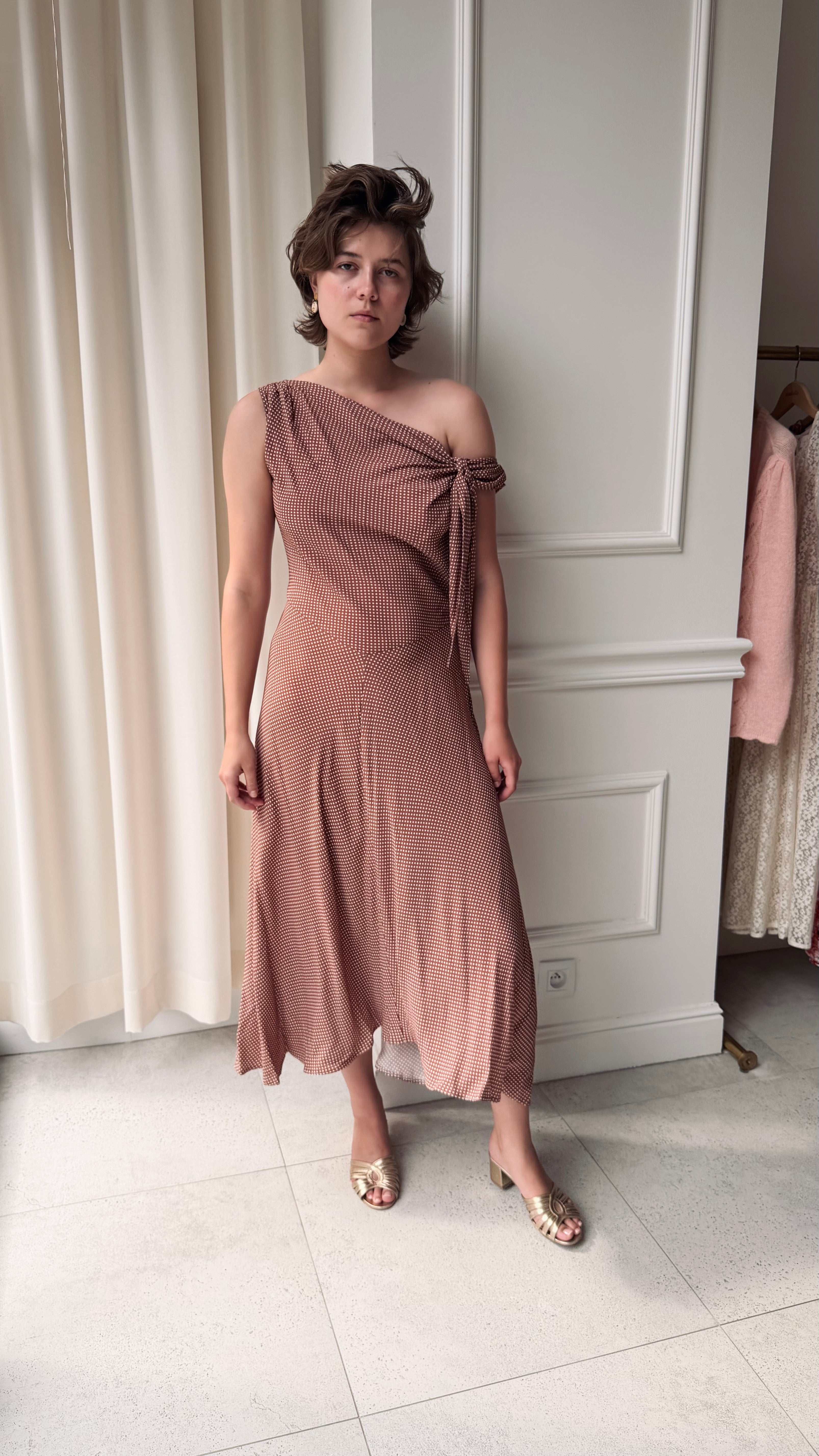 Sukienka Ezia w kropeczki